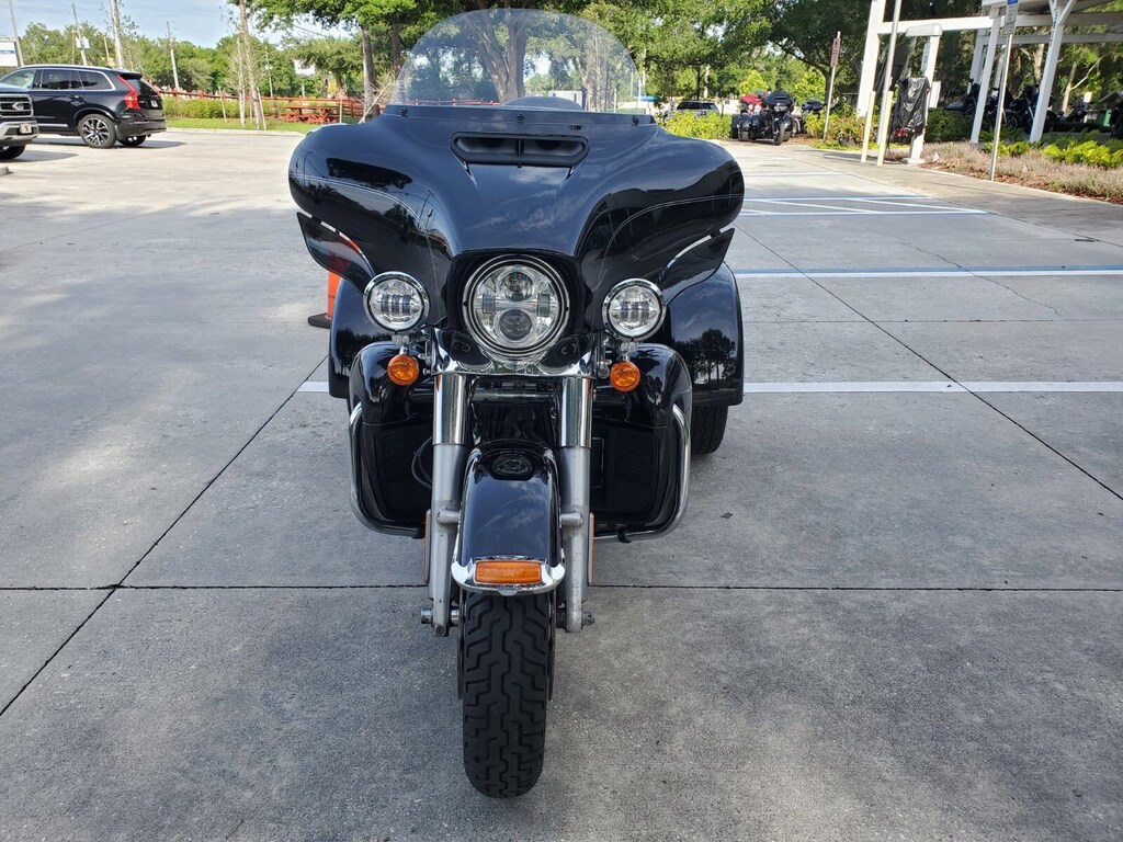 Certified 2017 Harley Davidson Flhtcutg