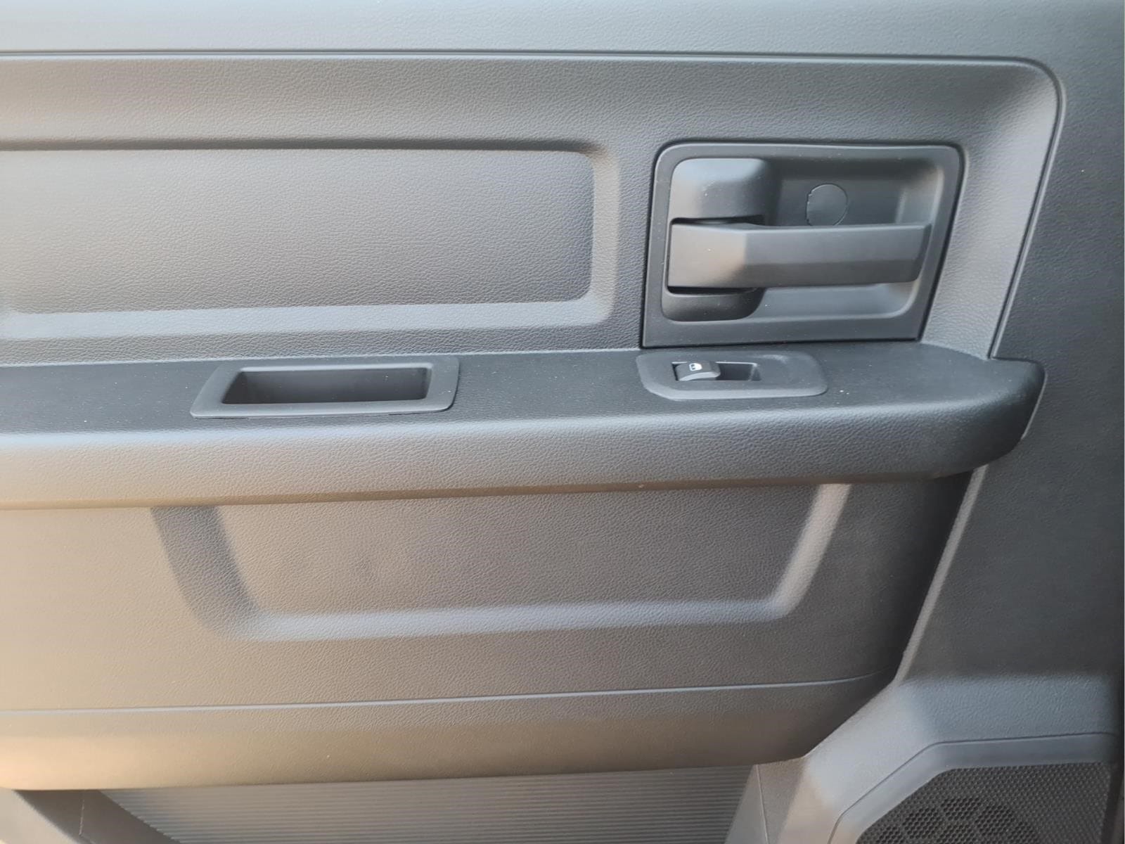2026 RAM 2500 Tradesman - Photo 9