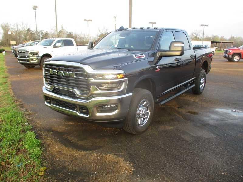 2026 RAM 2500 Tradesman - Photo 2