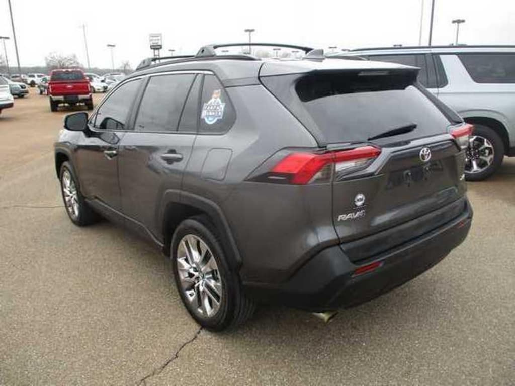 Used 2019 Toyota RAV4 XLE Premium SUV