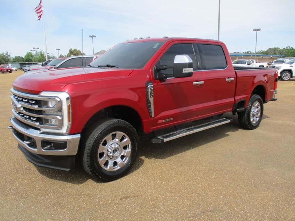 Used 2024 Ford F-350 SD Lariat Crew Cab Short Bed 4WD Truck Crew Cab