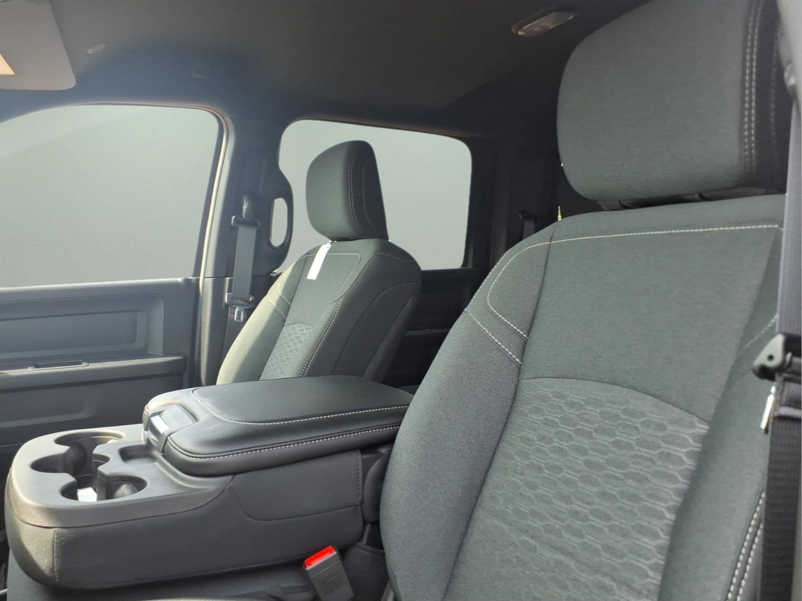 2026 RAM 2500 Tradesman - Photo 17