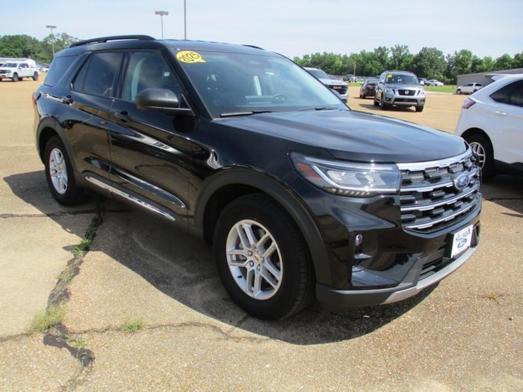 Used 2025 Ford Explorer Active SUV