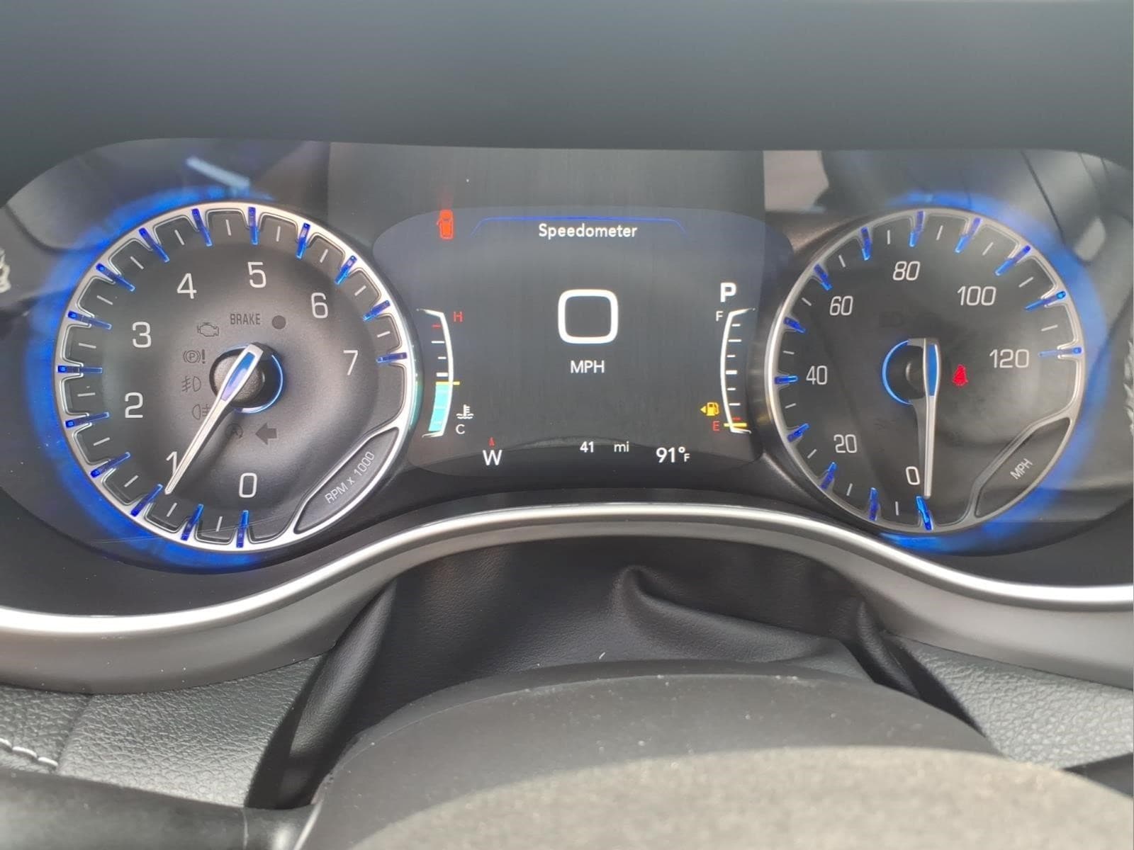 2027 Chrysler Pacifica Select - Photo 19