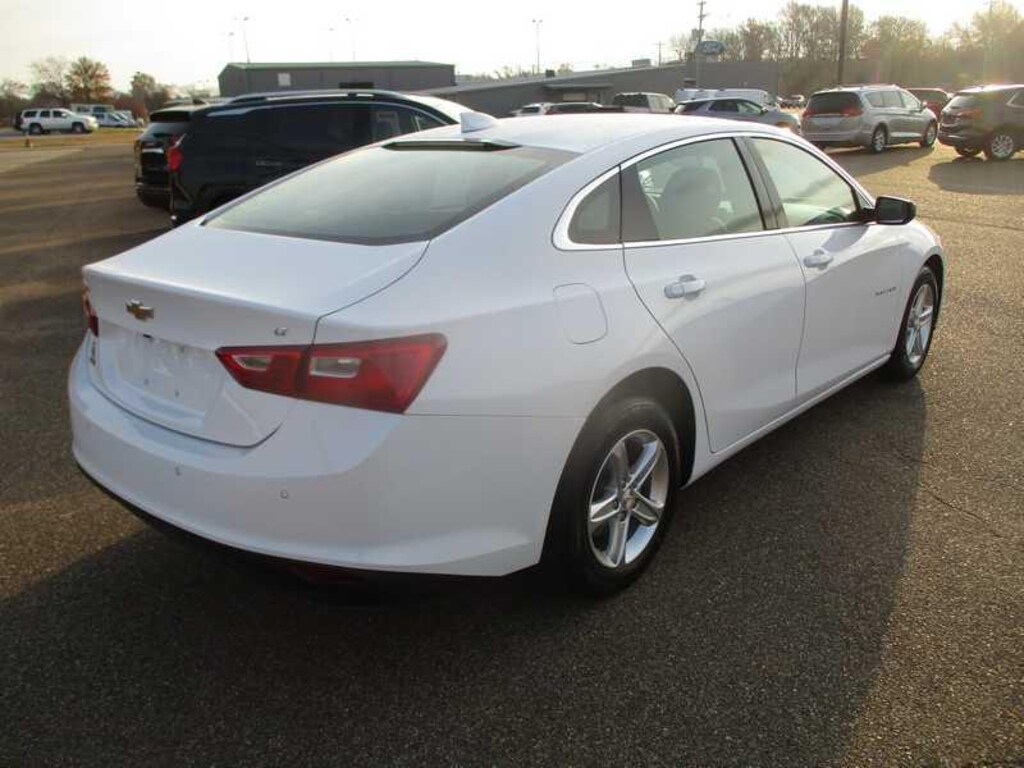 Used 2024 Chevrolet Malibu 1LT Sedan