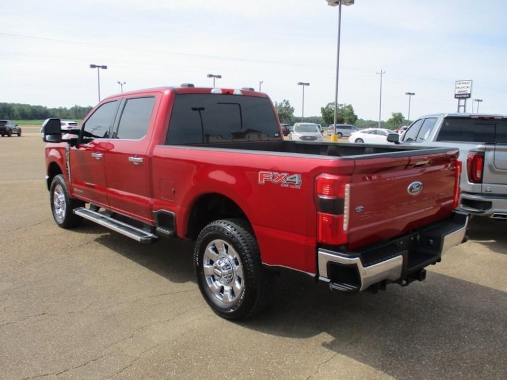 Used 2024 Ford F-350 SD Lariat Crew Cab Short Bed 4WD Truck Crew Cab