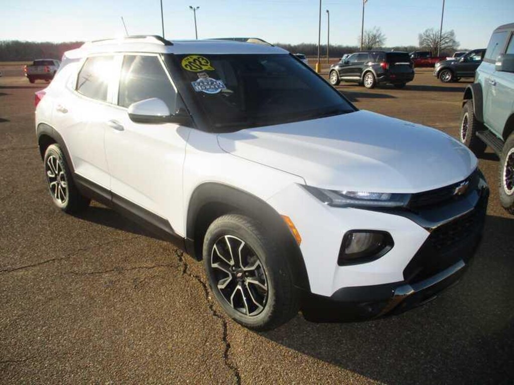 Used 2023 Chevrolet Trailblazer Activ SUV