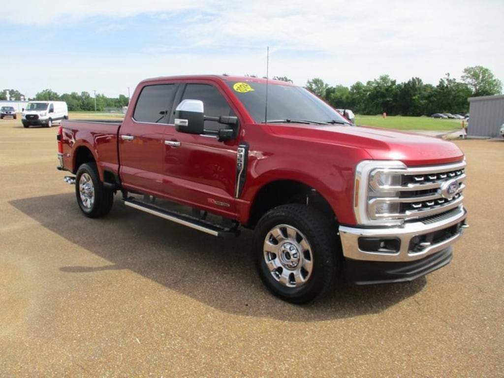 Used 2024 Ford F-350 SD Lariat Crew Cab Short Bed 4WD Truck Crew Cab