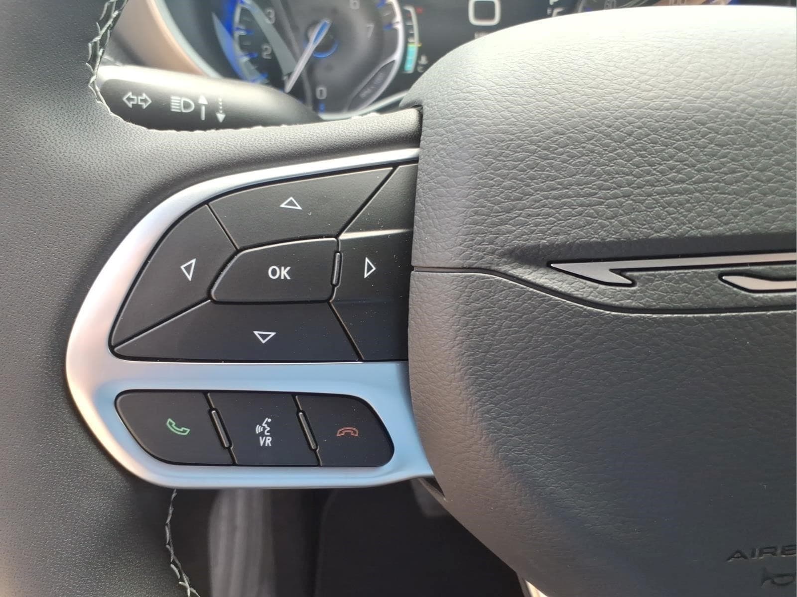 2027 Chrysler Pacifica Select - Photo 20