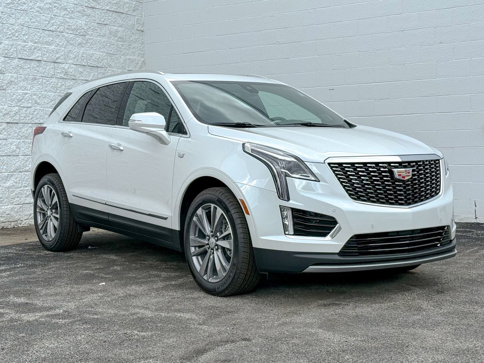 2025 Cadillac XT5 Premium Luxury's photo