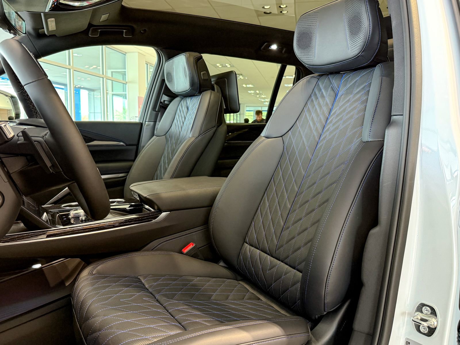 2026 Cadillac Escalade IQL Sport - Photo 12