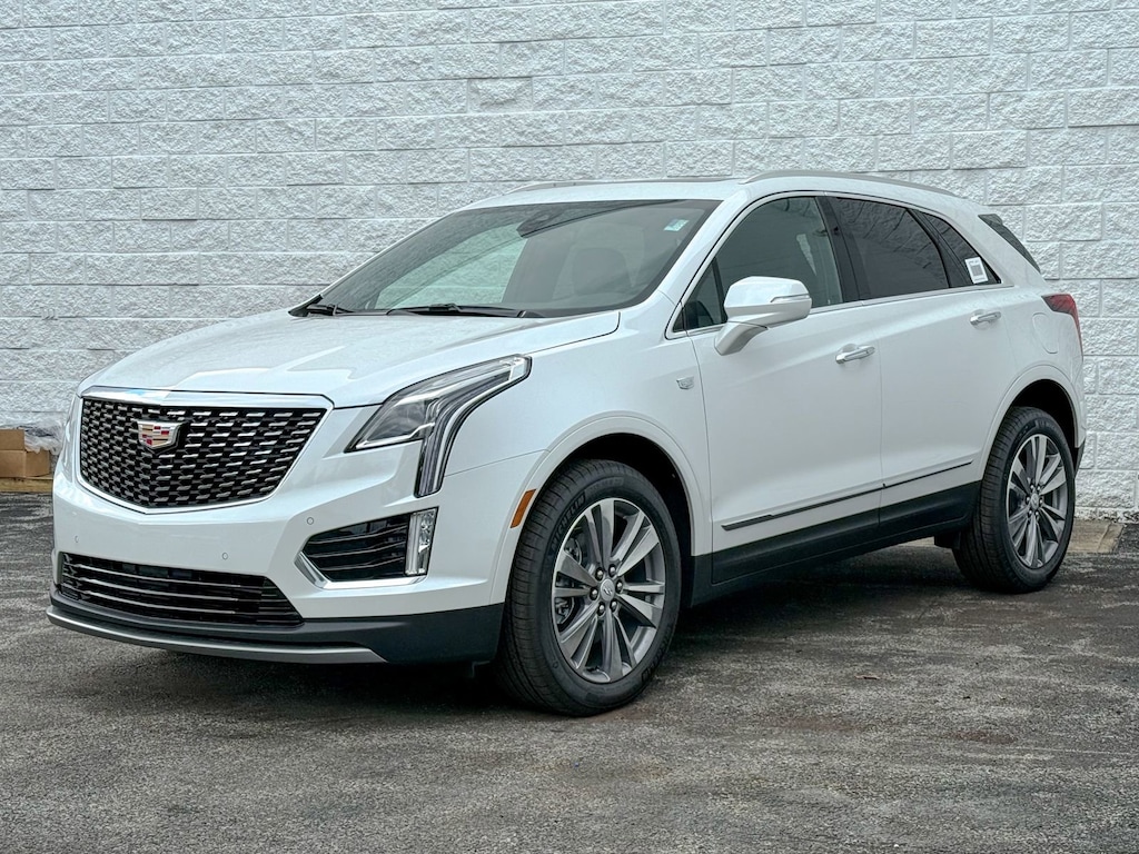 New 2025 CADILLAC XT5 Premium Luxury SUV