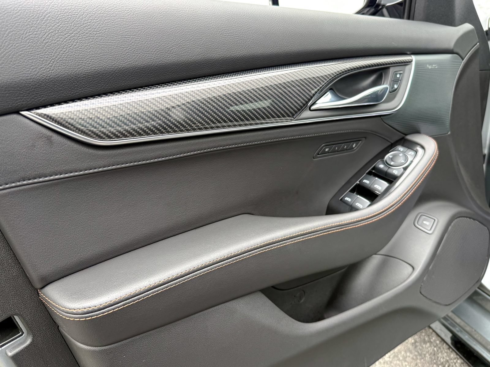 2025 Cadillac CT5 Sport - Photo 15