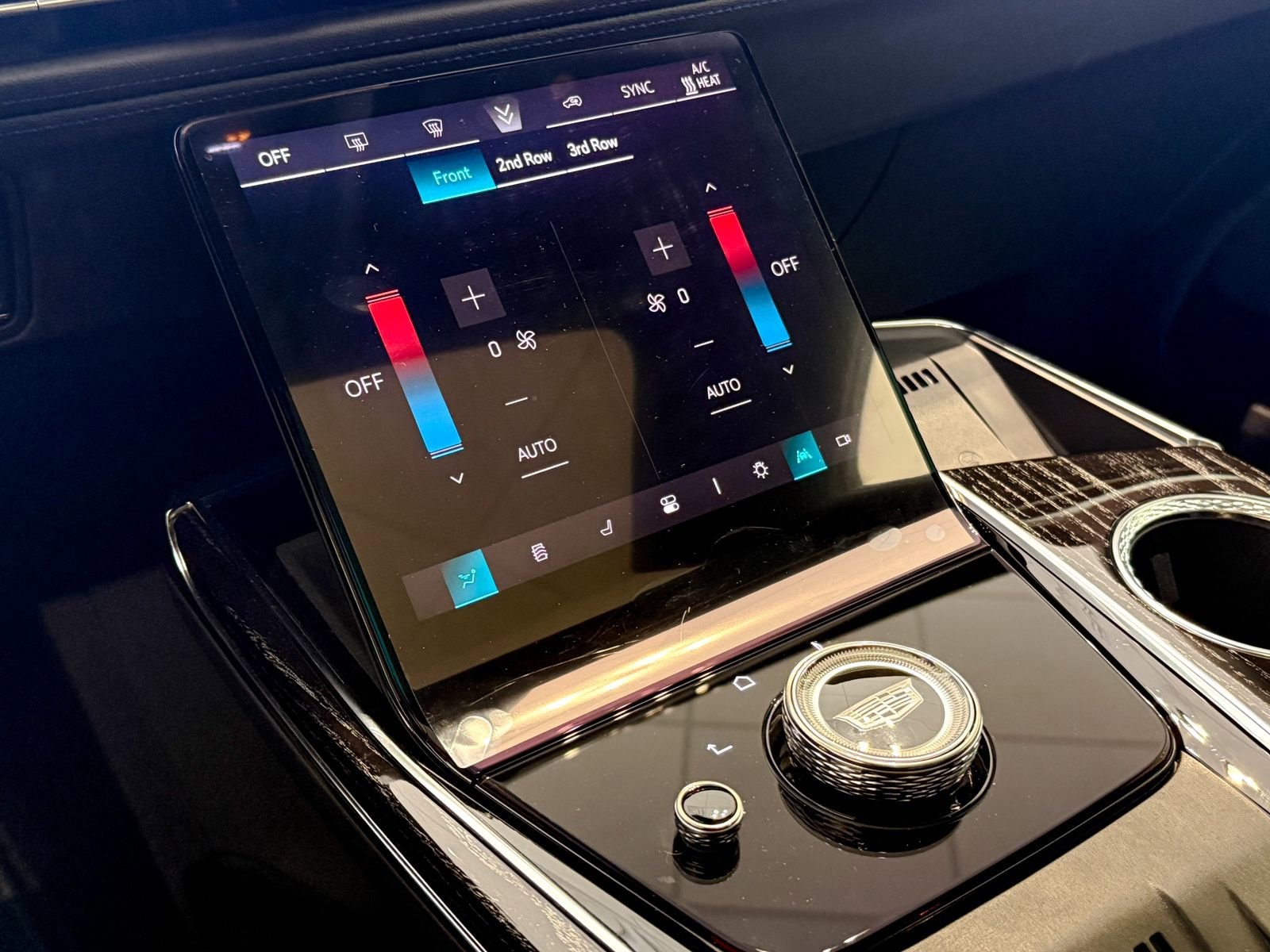 2026 Cadillac Escalade IQL Sport - Photo 28