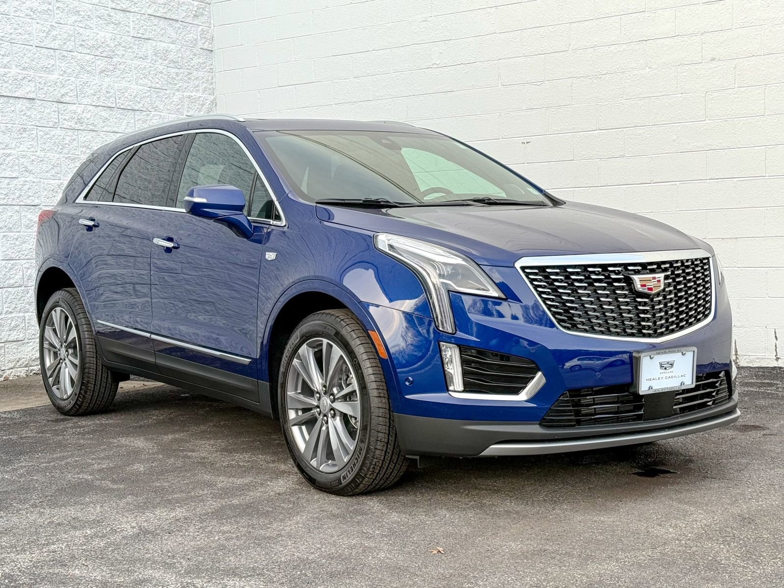 2026 Cadillac XT5 Premium Luxury's photo