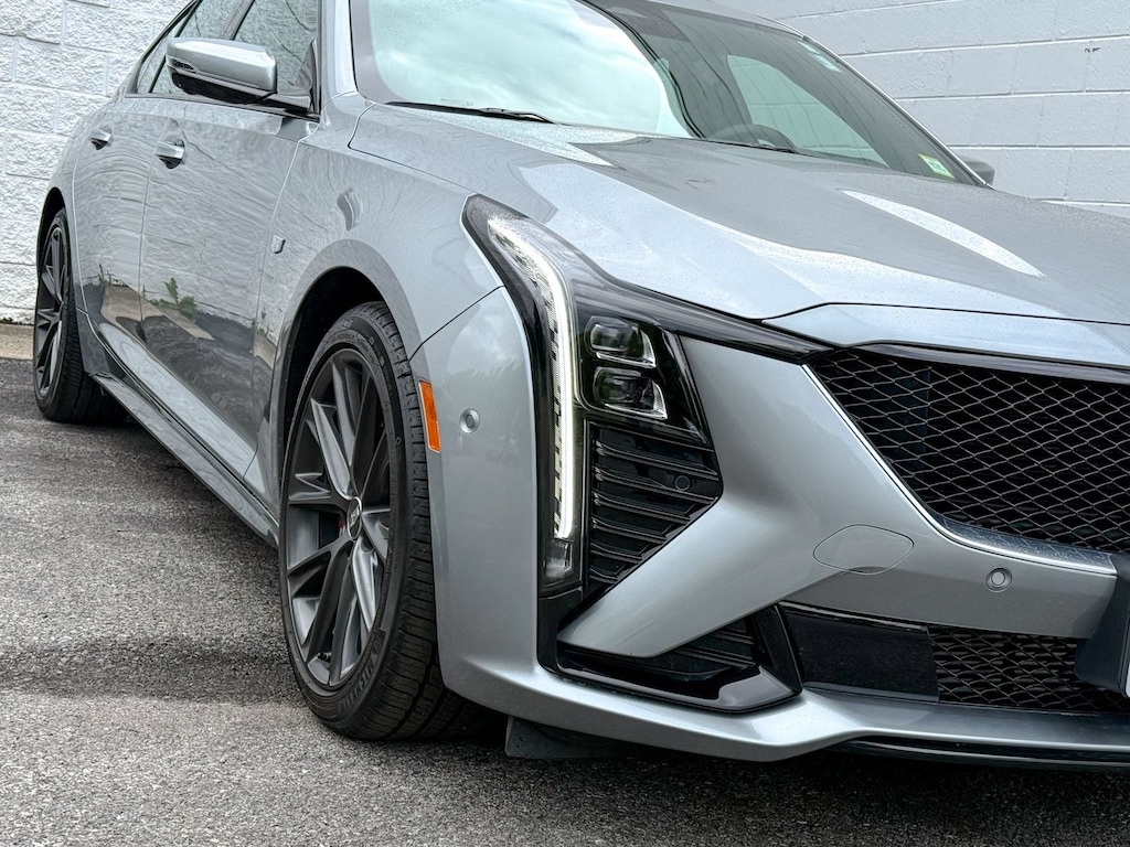 New 2025 CADILLAC CT5 Sport Sedan