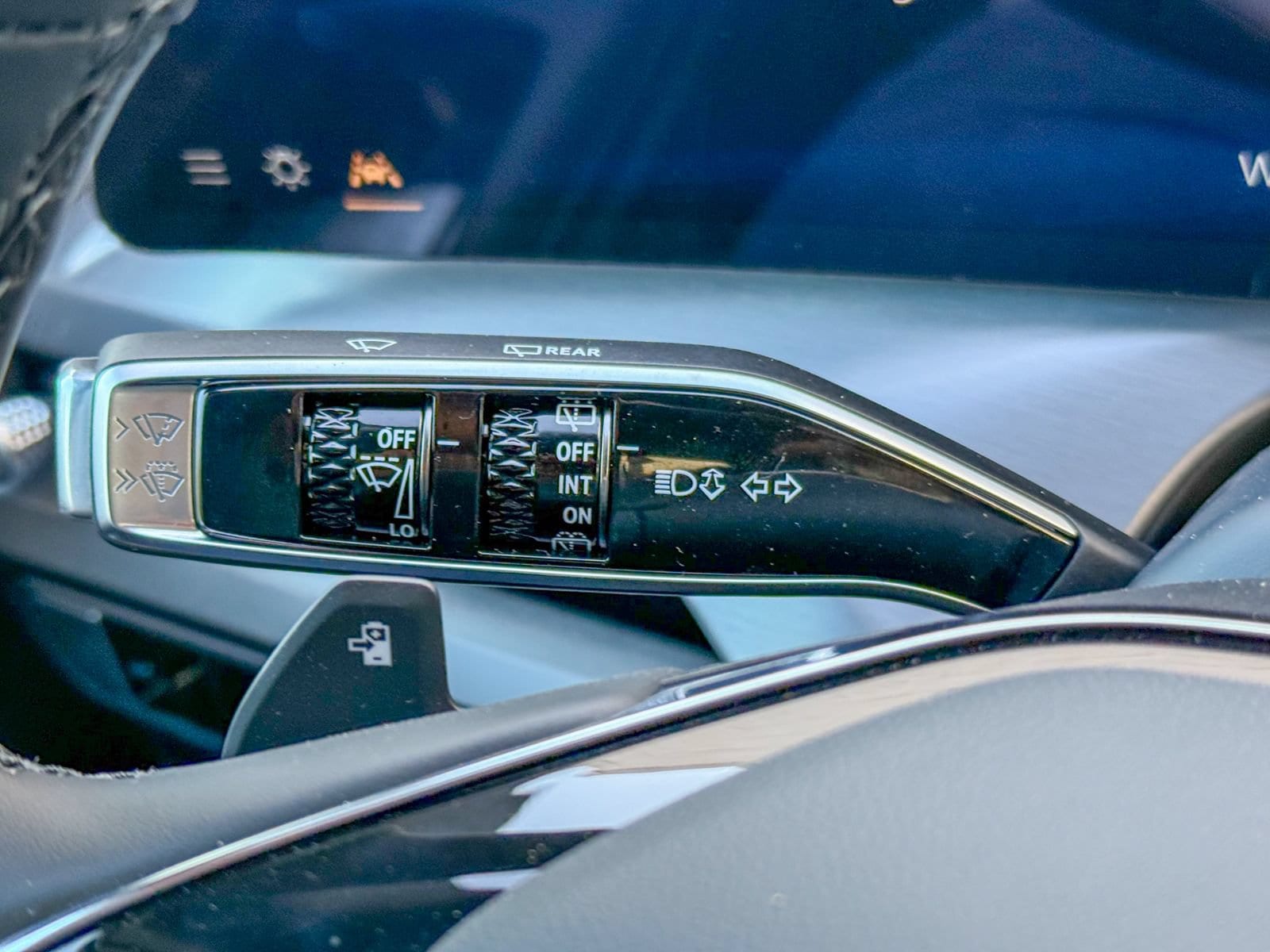 2027 Cadillac VISTIQ Sport - Photo 27