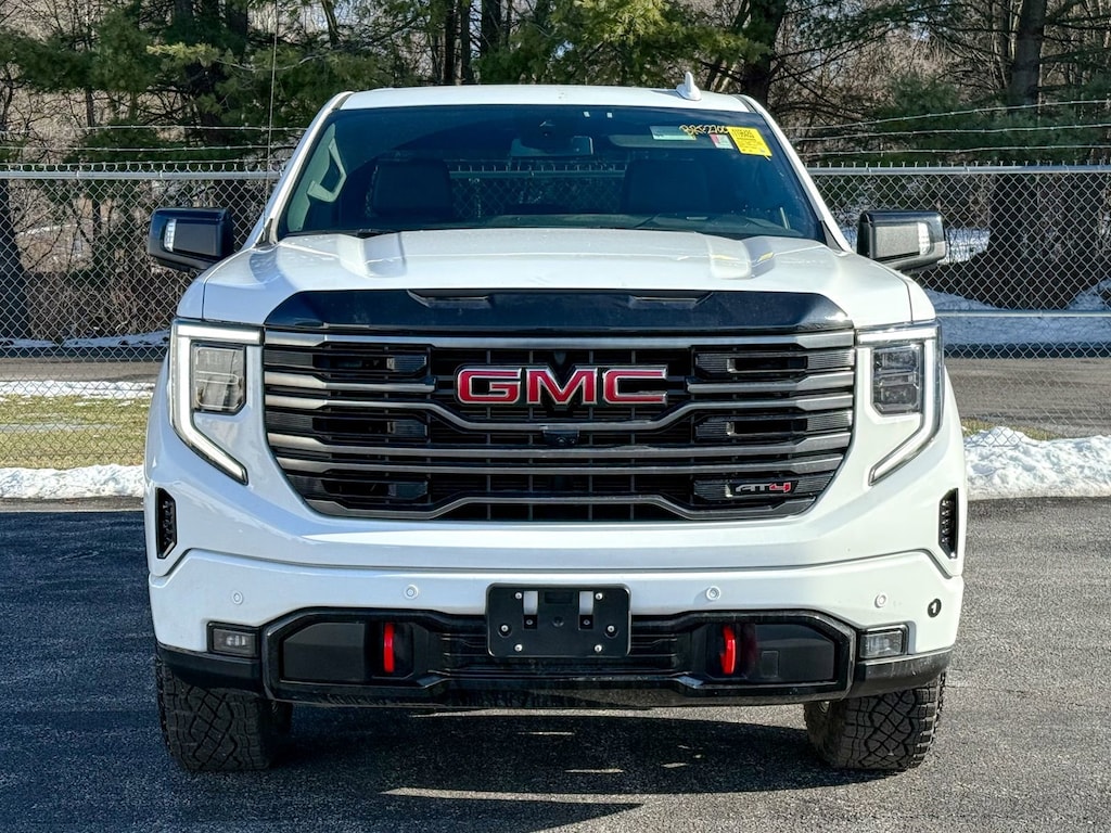 Used 2025 GMC Sierra 1500 AT4 Truck
