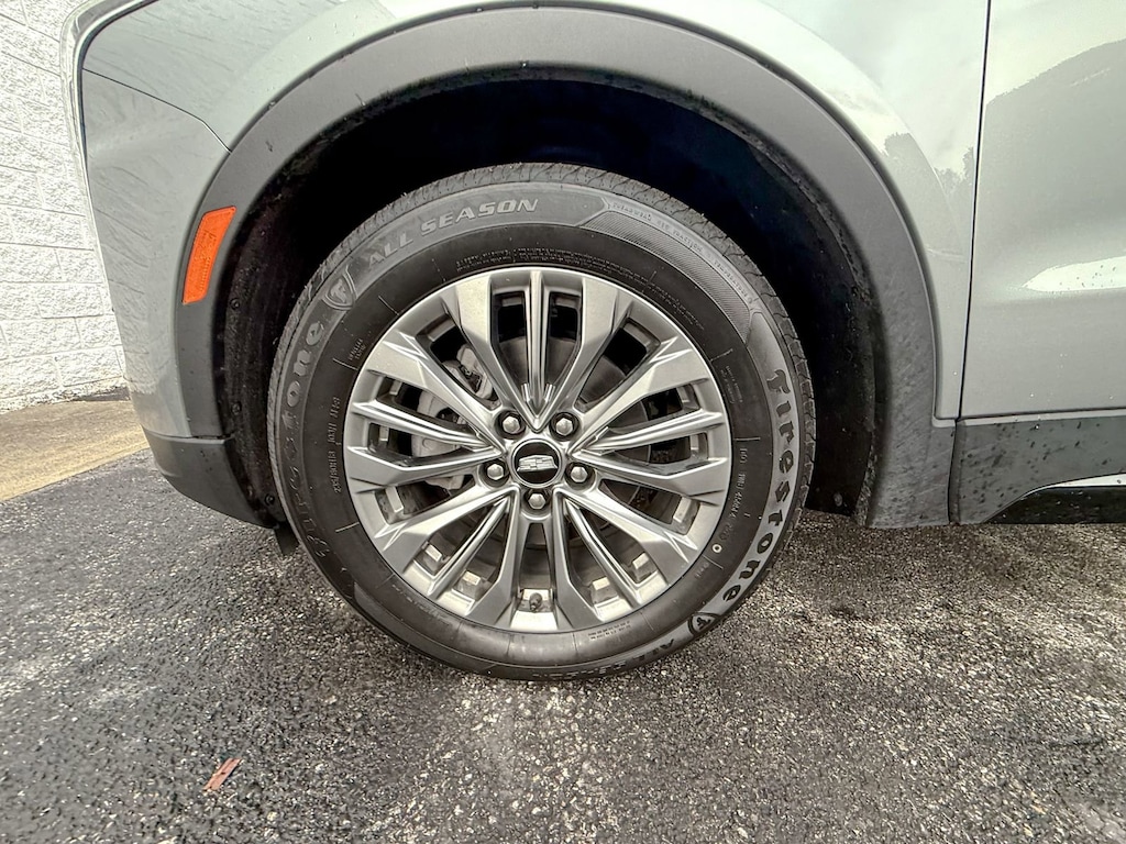 Used 2024 CADILLAC XT4 Premium Luxury SUV