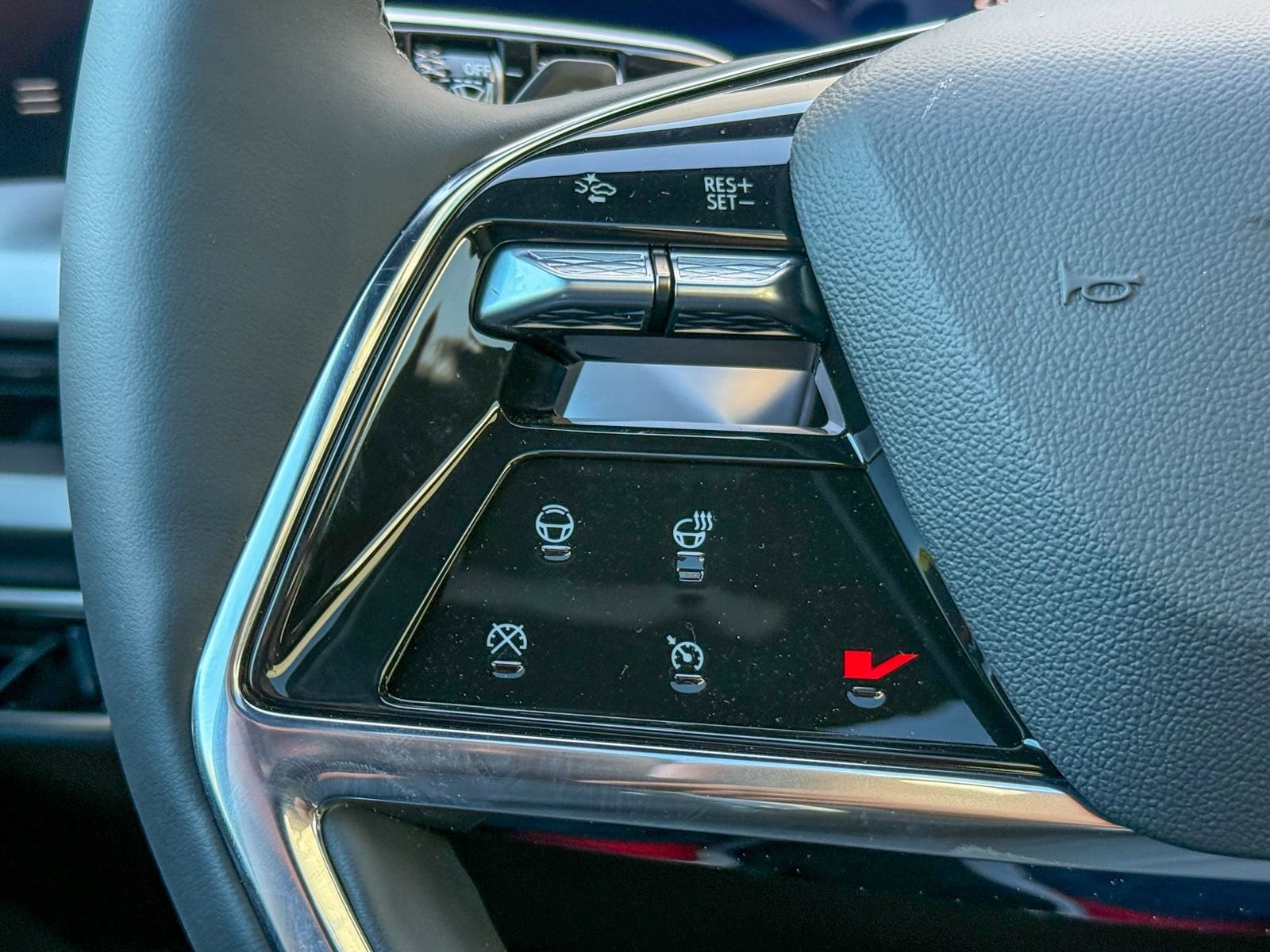 2027 Cadillac VISTIQ Sport - Photo 26