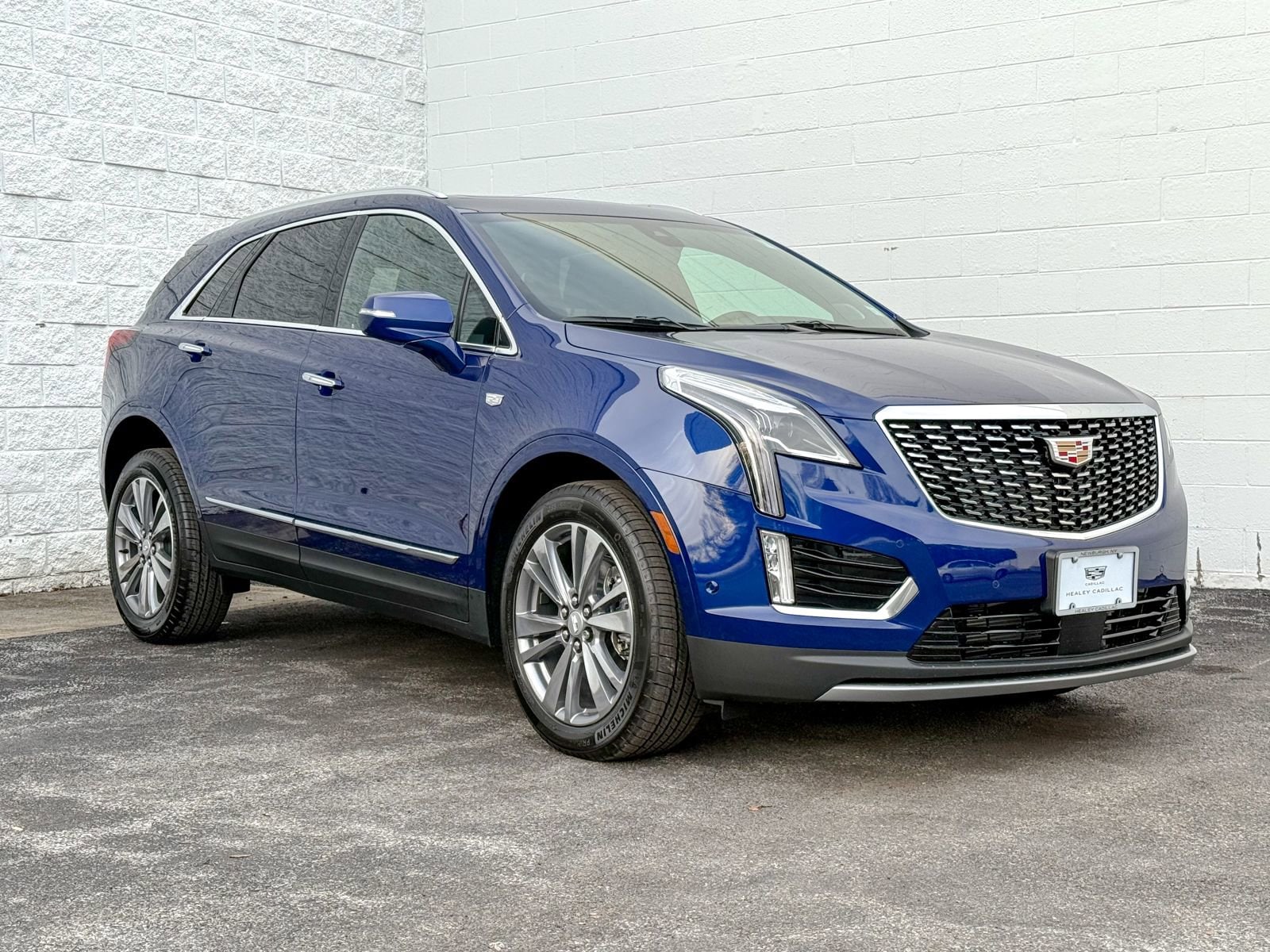 2026 Cadillac XT5 Premium Luxury's photo