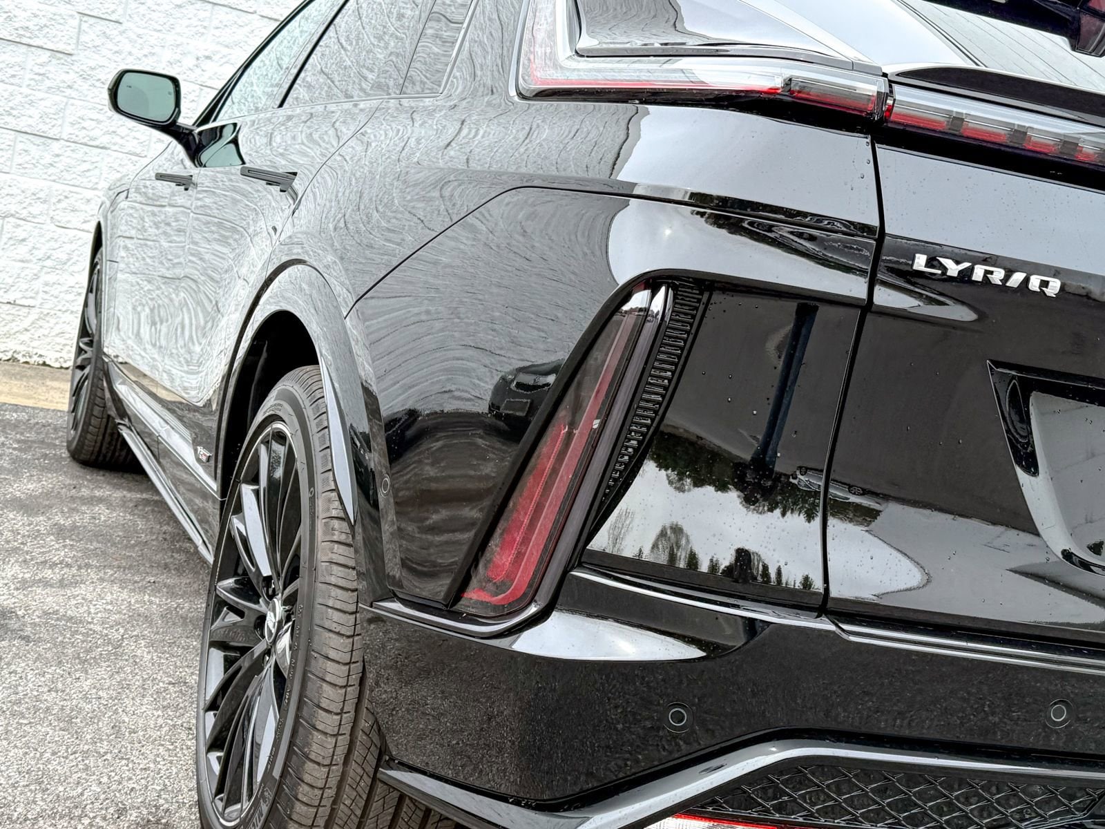 2026 Cadillac LYRIQ V - Photo 12