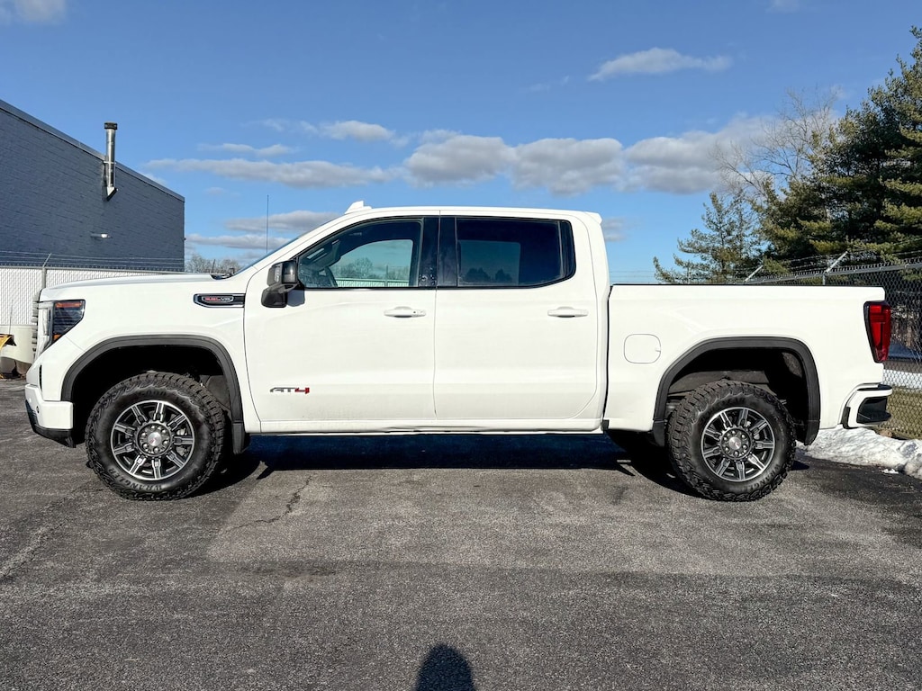 Used 2025 GMC Sierra 1500 AT4 Truck