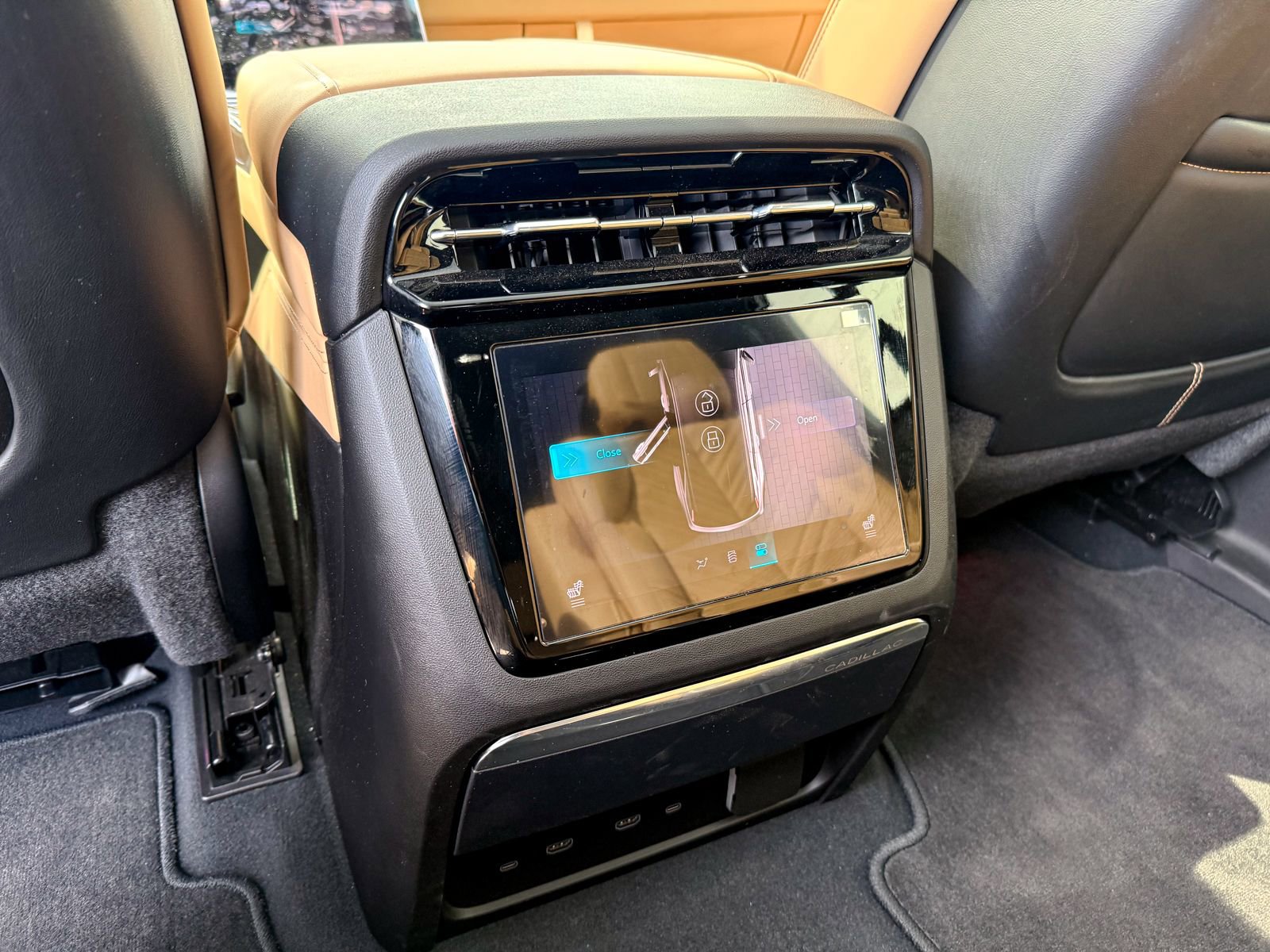 2025 Cadillac Escalade IQ Sport 2 - Photo 34