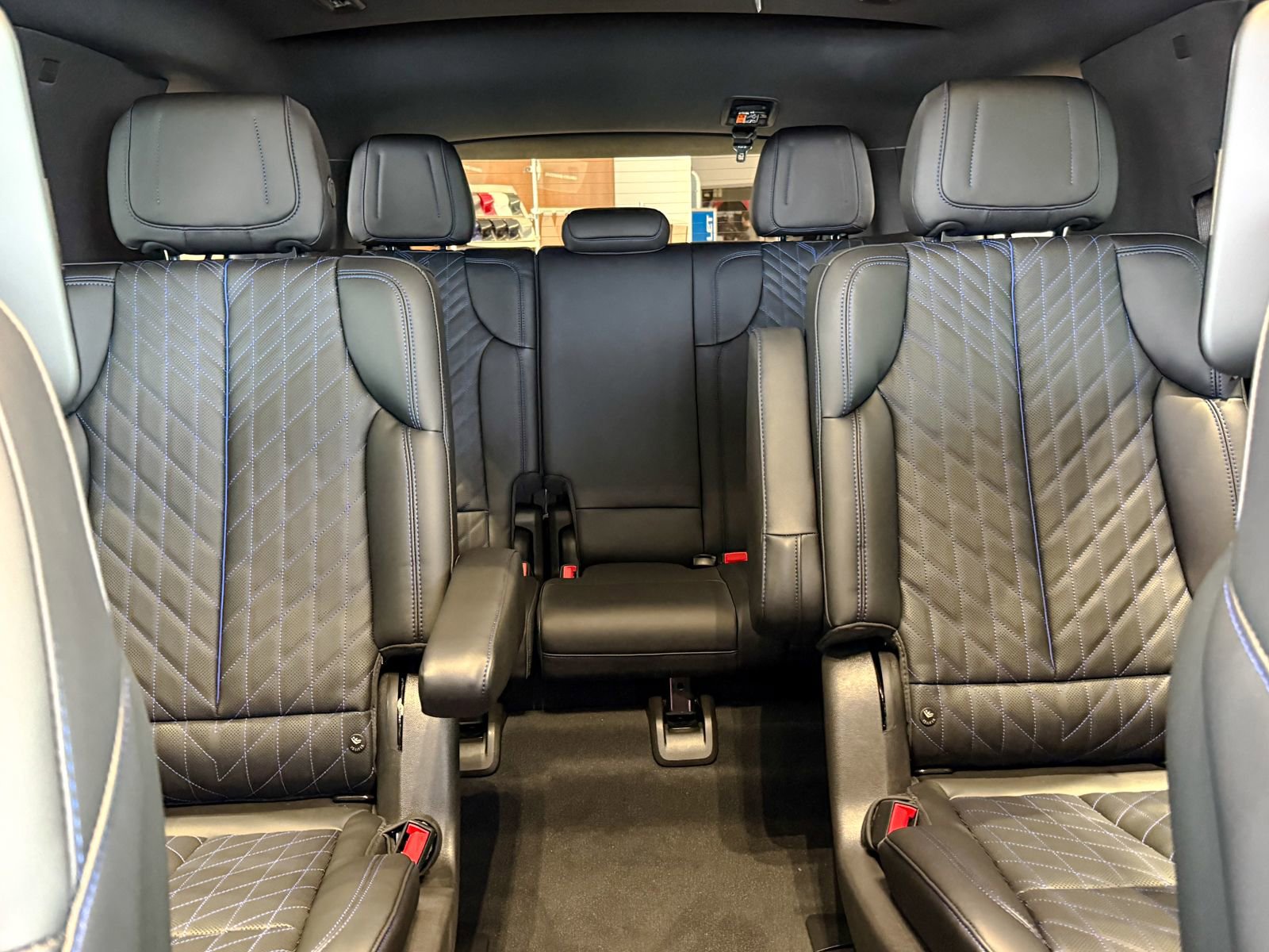 2026 Cadillac Escalade IQL Sport - Photo 10