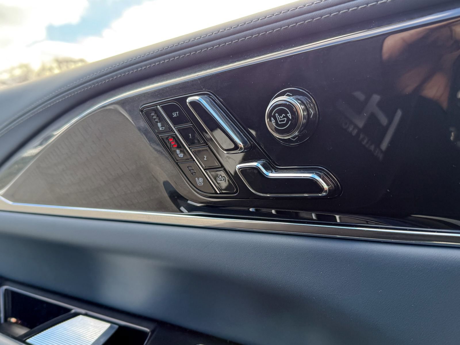 2025 Cadillac Escalade IQ Sport 2 - Photo 15
