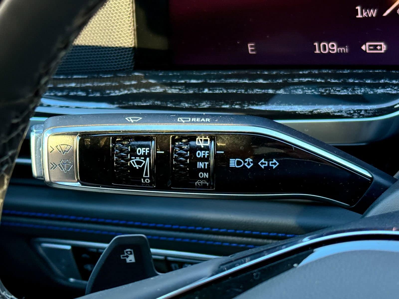 2025 Cadillac Escalade IQ Sport 1 - Photo 26