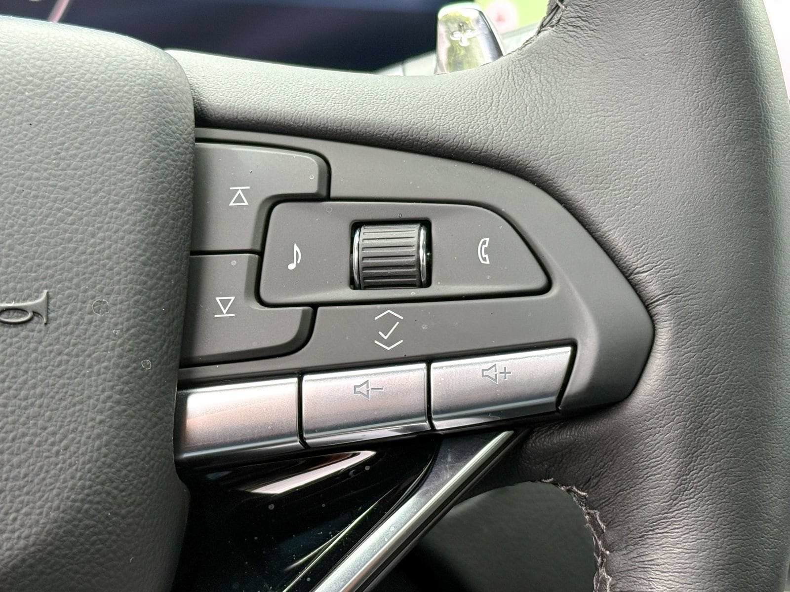 2025 Cadillac CT5 Sport - Photo 27