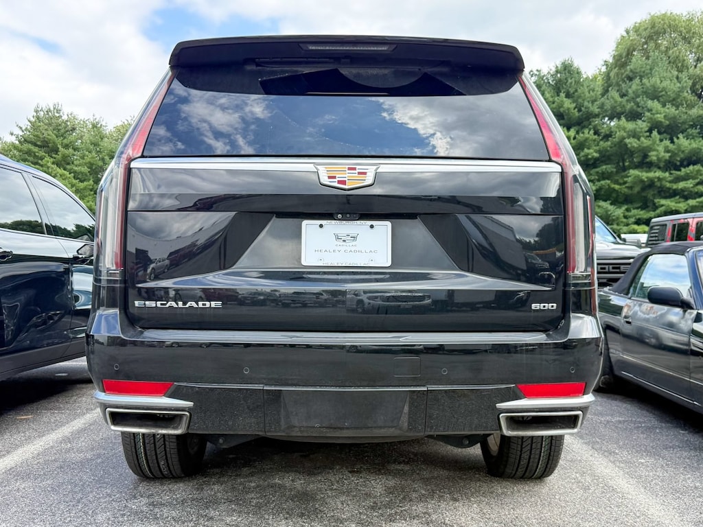 Used 2023 CADILLAC Escalade 4WD Premium Luxury SUV