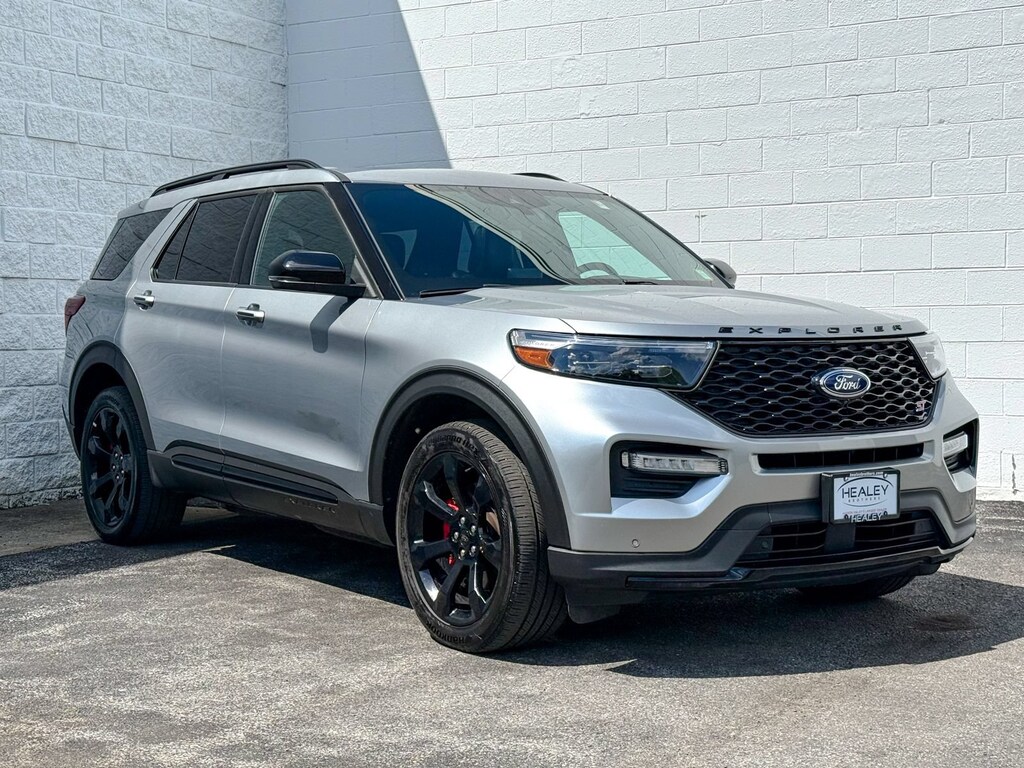Used 2024 Ford Explorer ST SUV