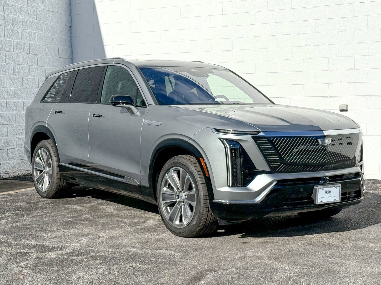 2026 Cadillac VISTIQ Luxury's photo