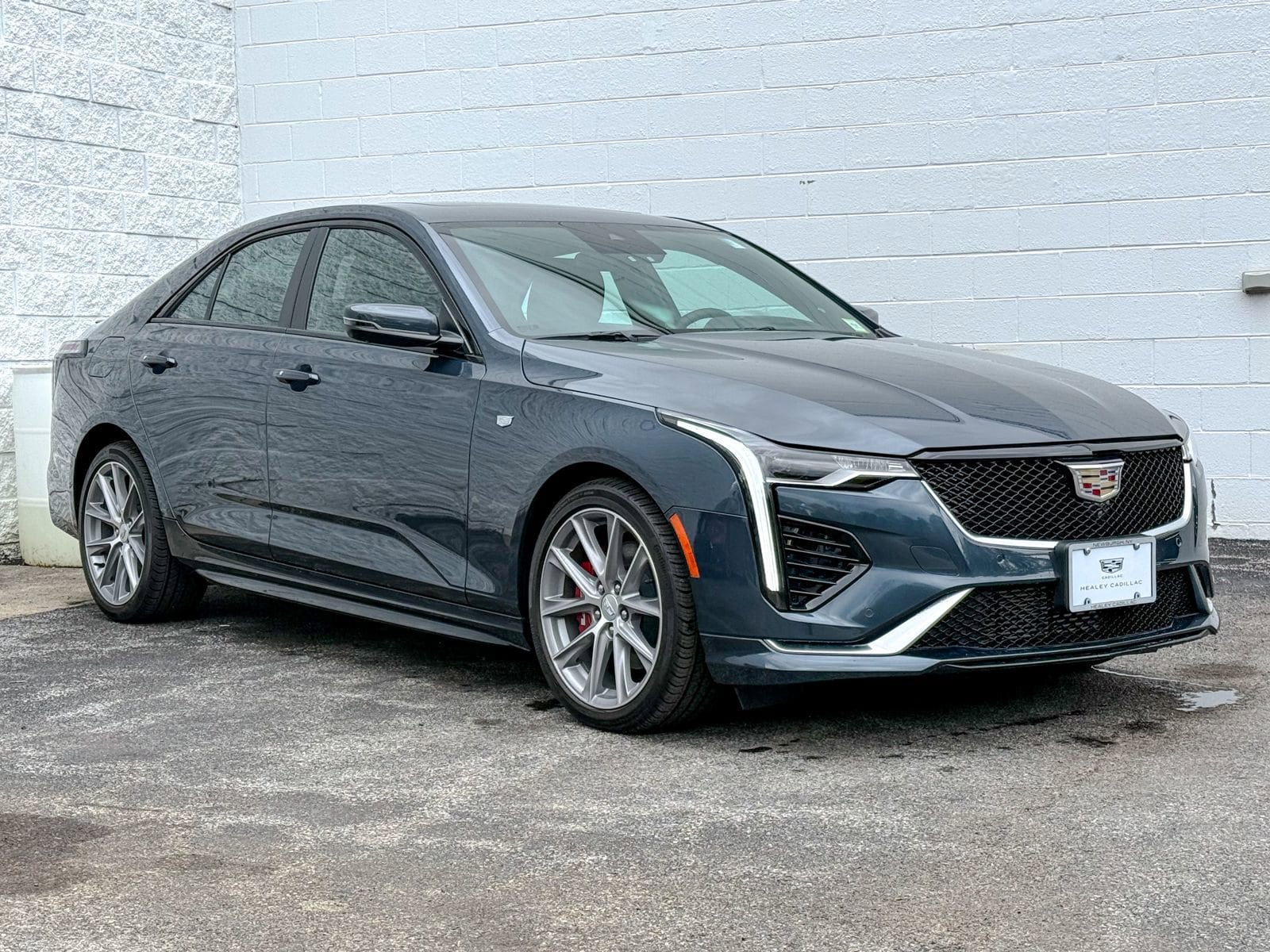 2025 CADILLAC CT4 Sedan 