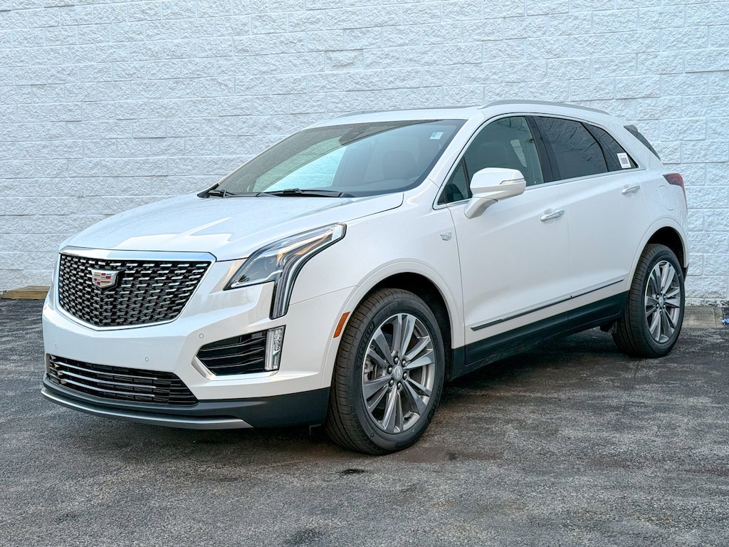 New 2025 CADILLAC XT5 Premium Luxury SUV