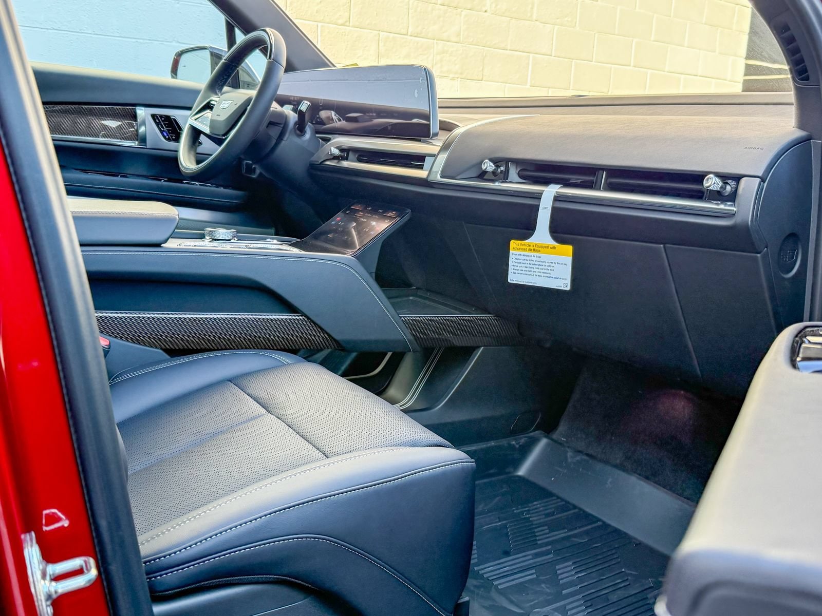2027 Cadillac VISTIQ Sport - Photo 6