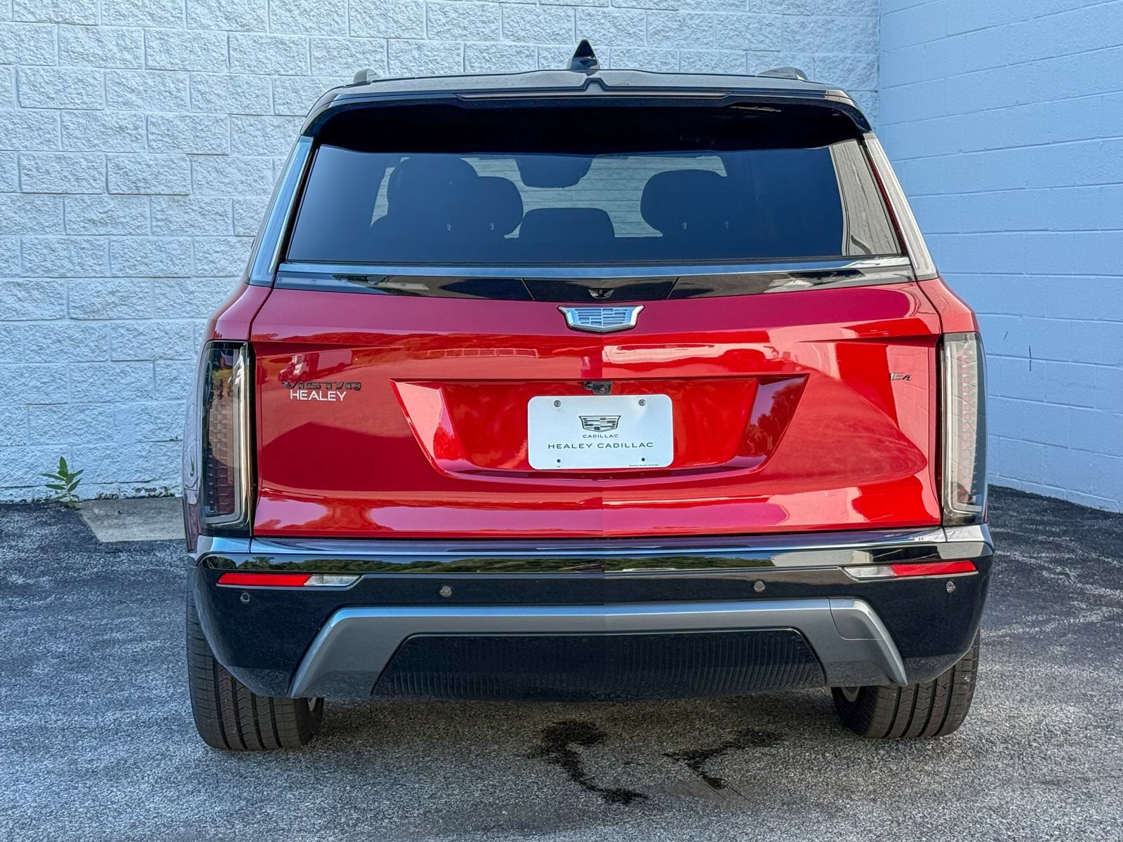 2027 Cadillac VISTIQ Sport - Photo 9