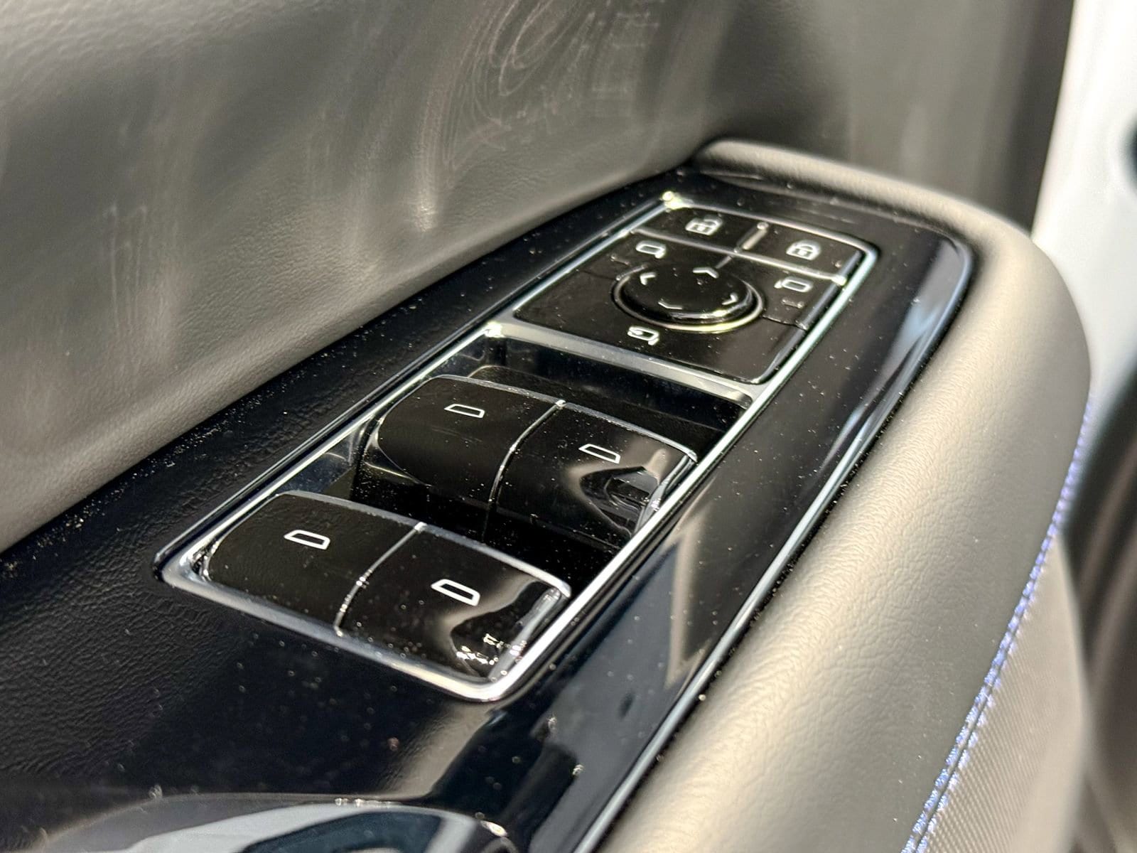 2026 Cadillac Escalade IQL Sport - Photo 14