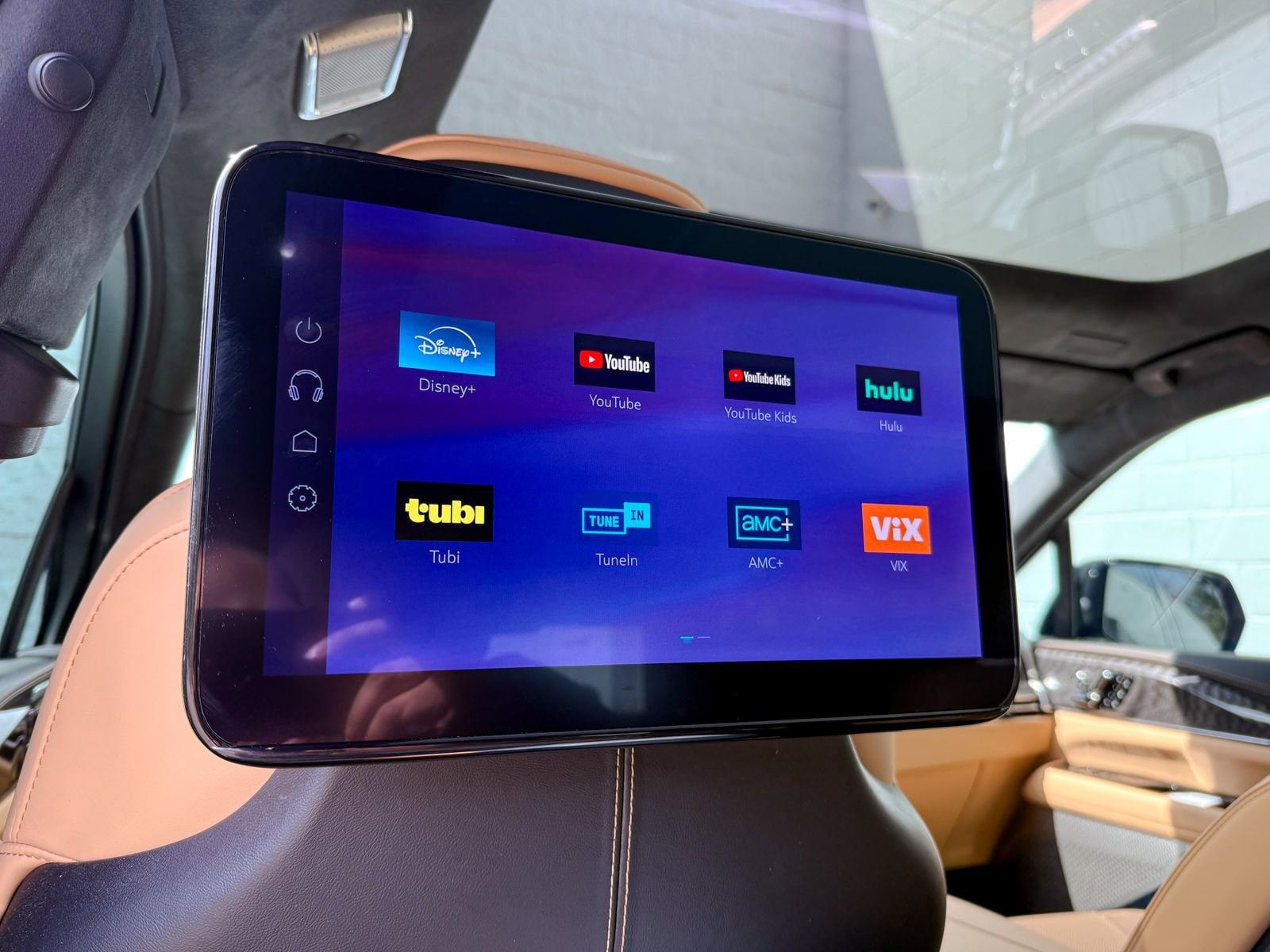 2025 Cadillac Escalade IQ Sport 2 - Photo 37
