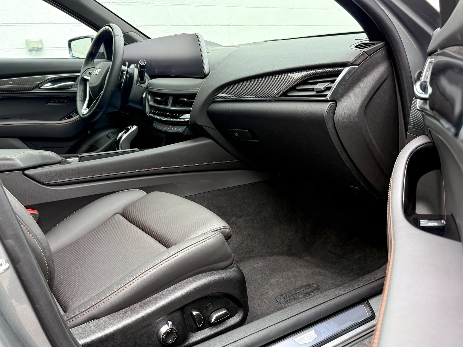2025 Cadillac CT5 Sport - Photo 11