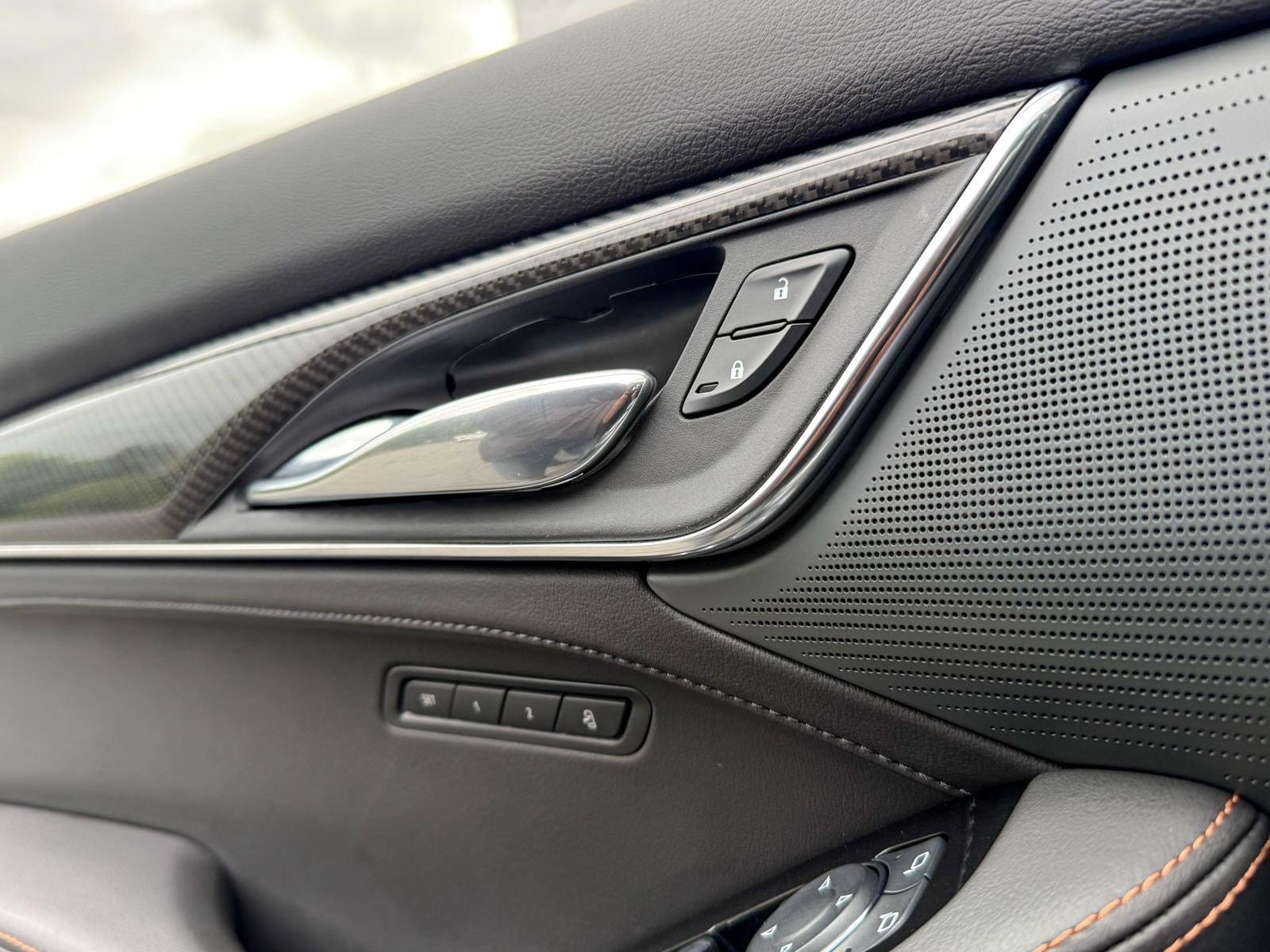 2025 Cadillac CT5 Sport - Photo 17