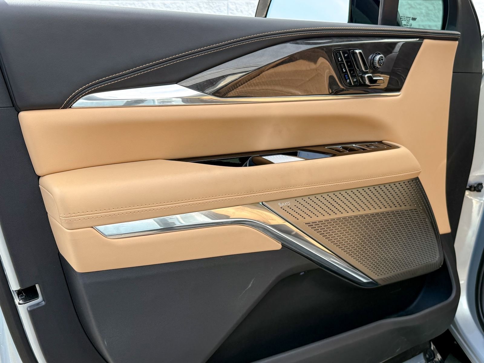2025 Cadillac Escalade IQ Sport 2 - Photo 16