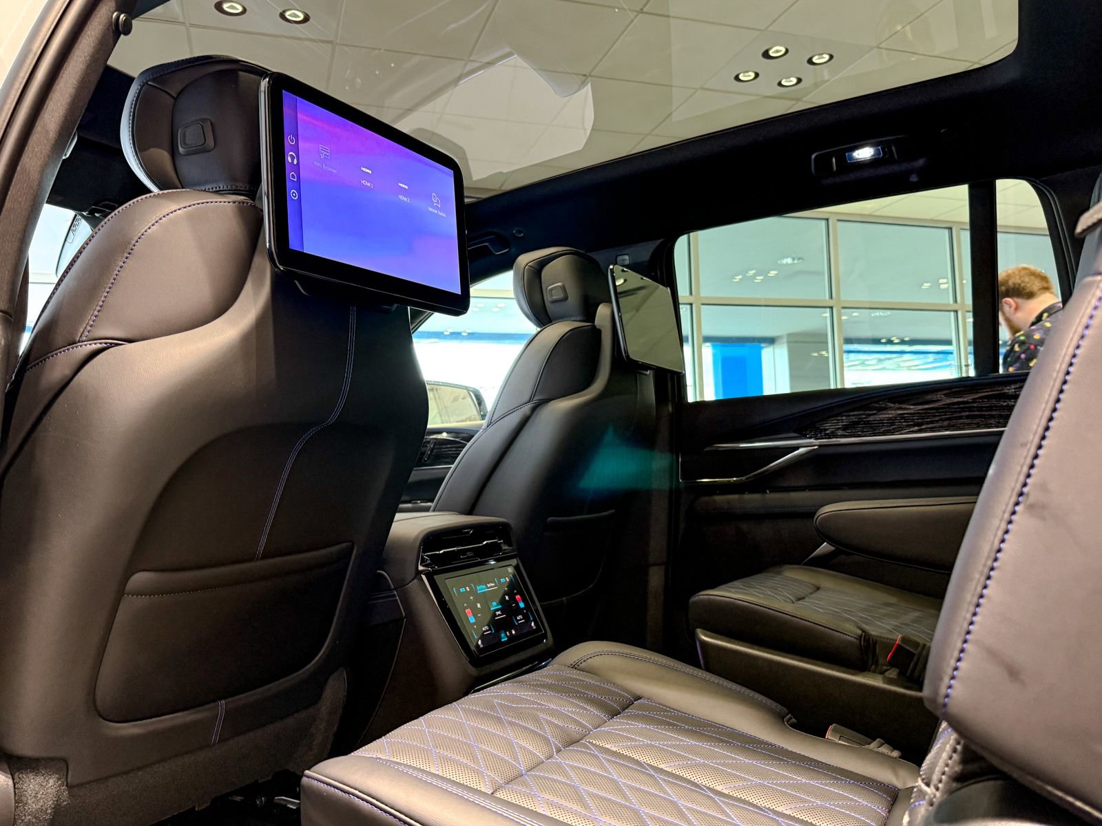 2026 Cadillac Escalade IQL Sport - Photo 36