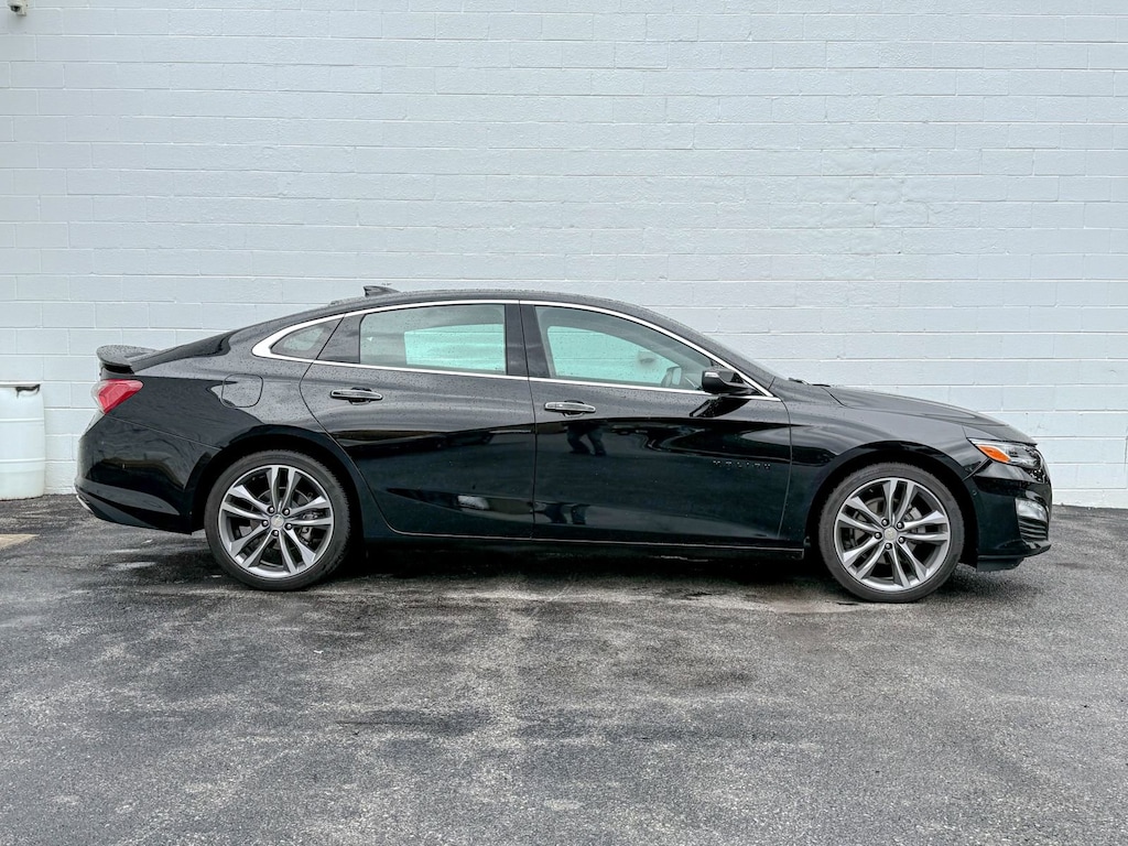 Used 2022 Chevrolet Malibu Premier Car