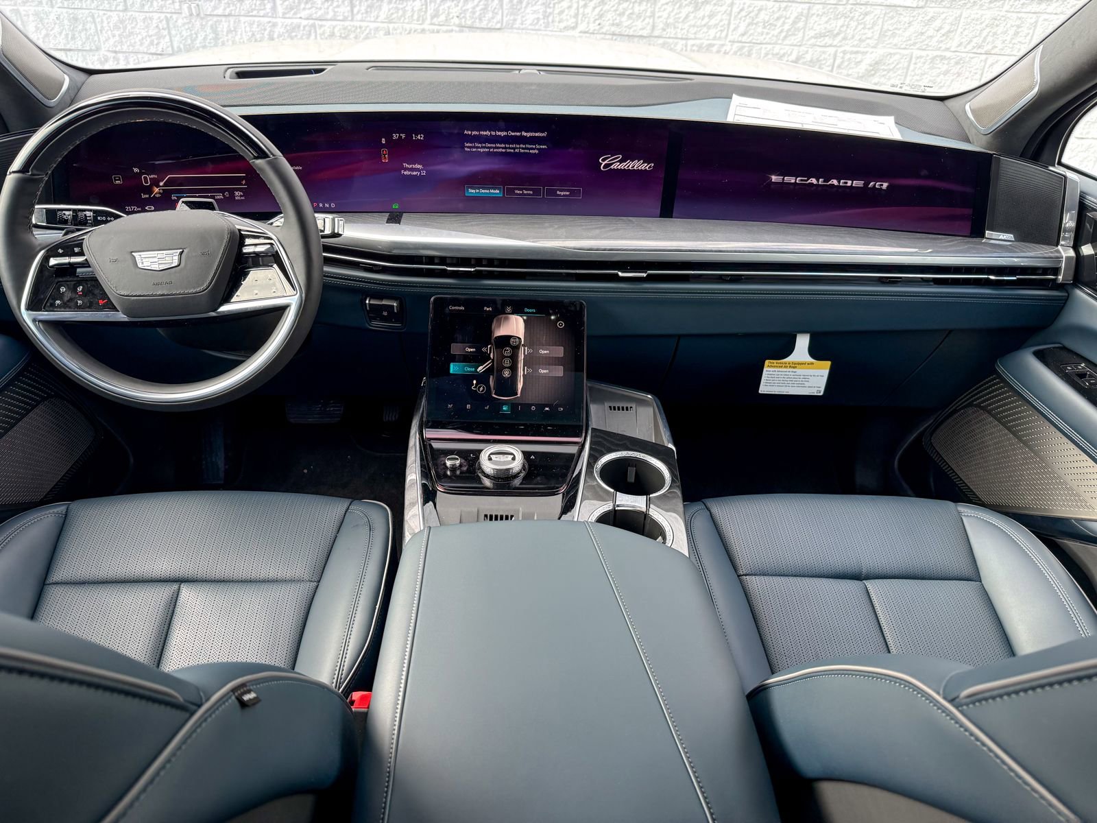 2025 Cadillac Escalade IQ Sport 2 - Photo 29