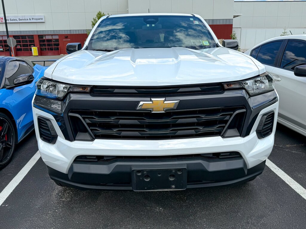 Used 2024 Chevrolet Colorado LT Truck