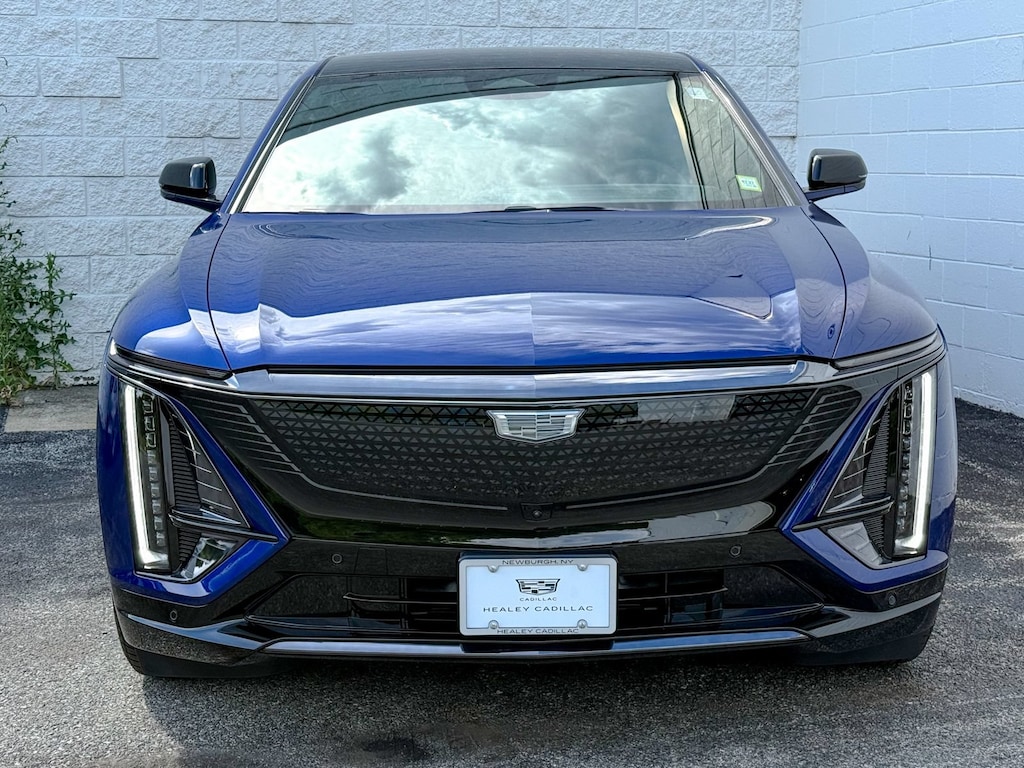 New 2026 CADILLAC LYRIQ Sport SUV