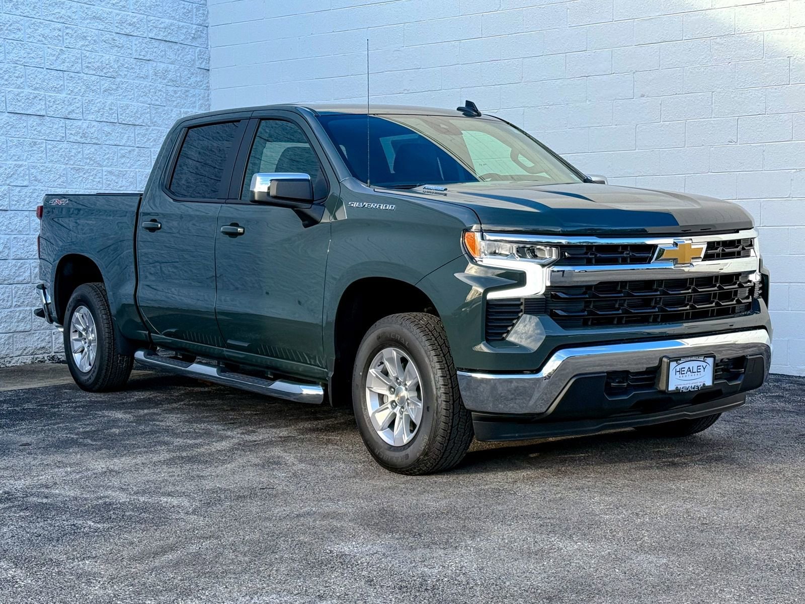 2026 Chevrolet Silverado 1500 LT's photo